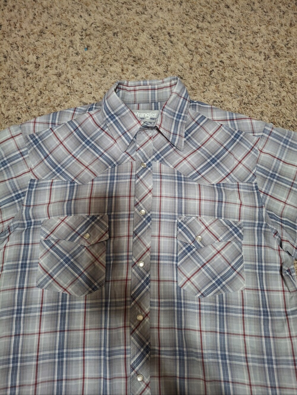 WRANGLER Men’s Light Blue, Red & White Plaid Button-Down Pearl Snap Shirt